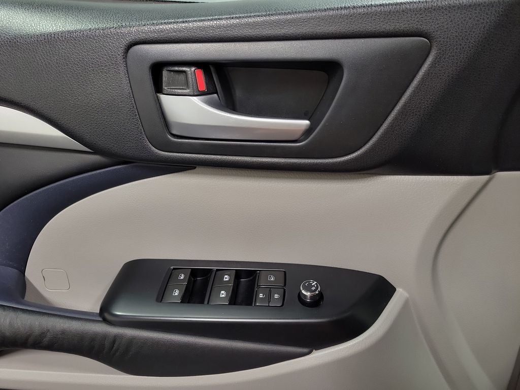 2015 Toyota Highlander XLE V6