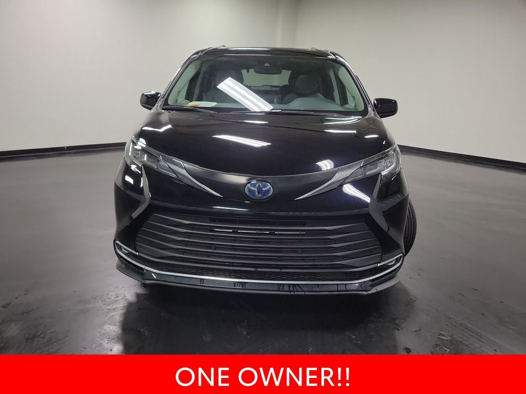 2023 Toyota Sienna XLE 7 Passenger
