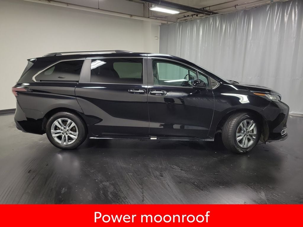 2023 Toyota Sienna XLE 7 Passenger