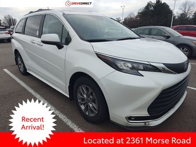 2024 Toyota Sienna XLE 8 Passenger