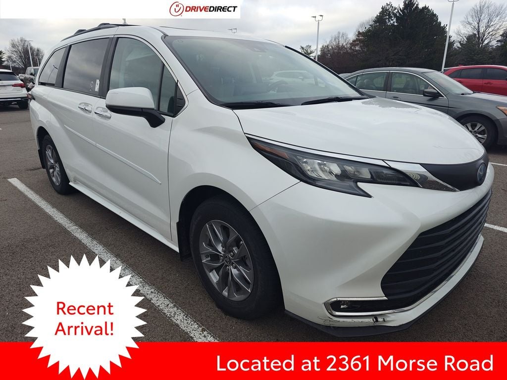 2024 Toyota Sienna XLE 8 Passenger