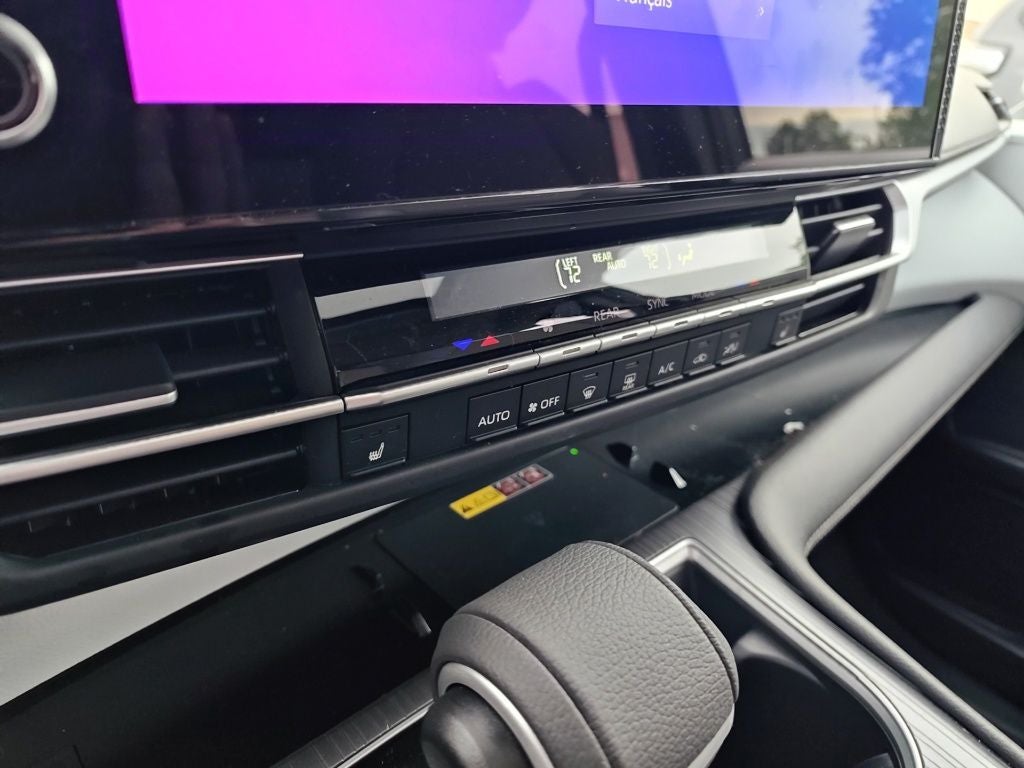 2025 Toyota Sienna XLE 7 Passenger