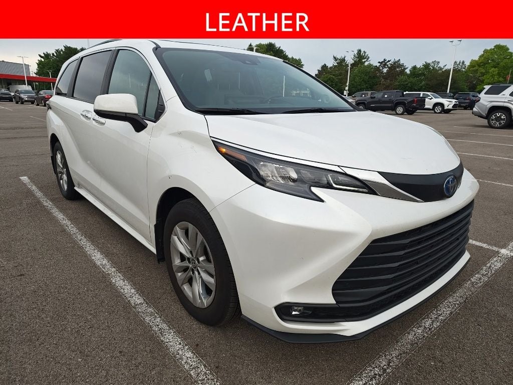 2025 Toyota Sienna XLE 7 Passenger