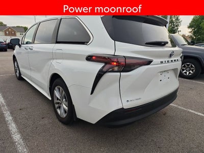 2025 Toyota Sienna XLE 7 Passenger