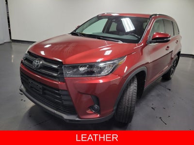 2019 Toyota Highlander SE