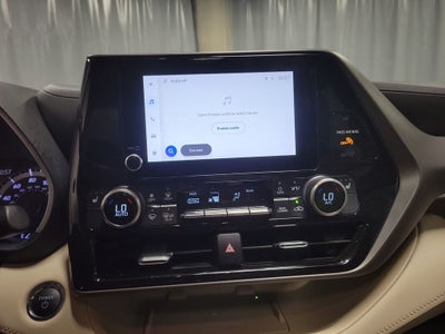 2023 Toyota Highlander Hybrid XLE