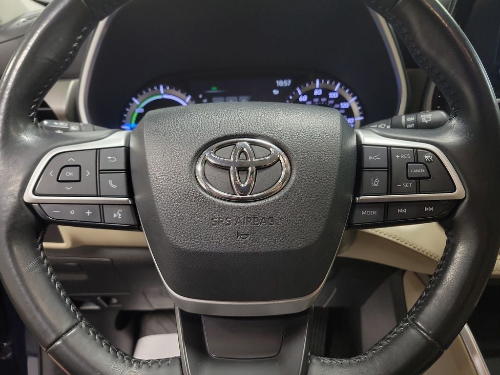 2023 Toyota Highlander Hybrid XLE