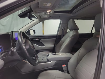 2023 Toyota Highlander Hybrid XLE