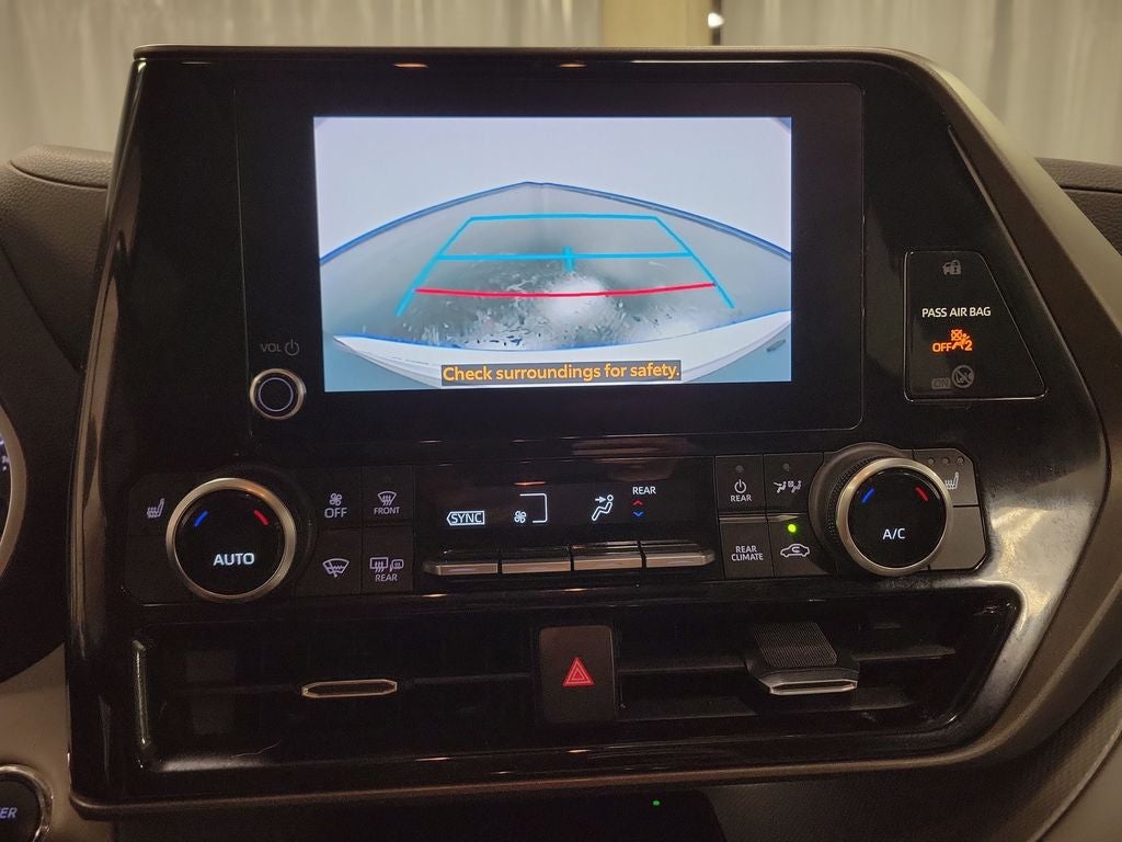 2023 Toyota Highlander Hybrid XLE