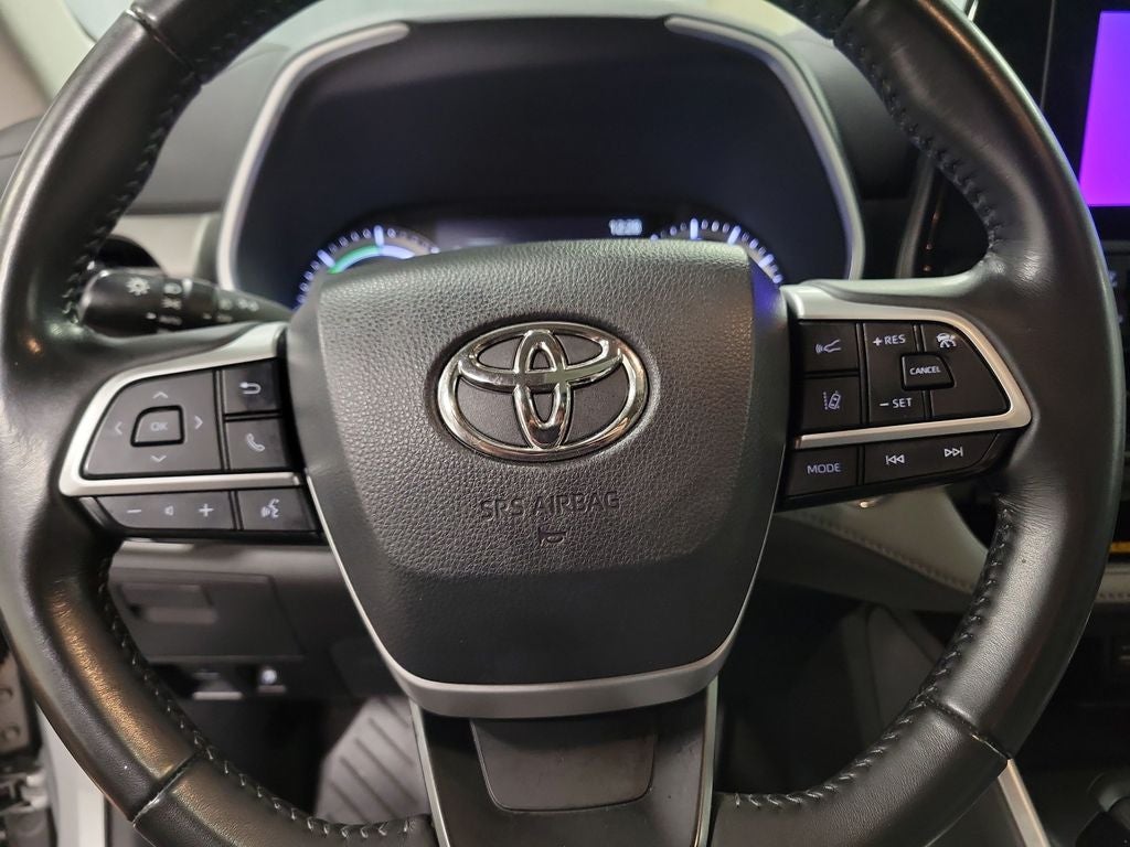 2023 Toyota Highlander Hybrid XLE