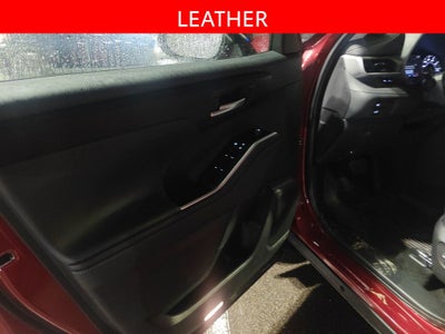 2025 Toyota Highlander Hybrid XLE