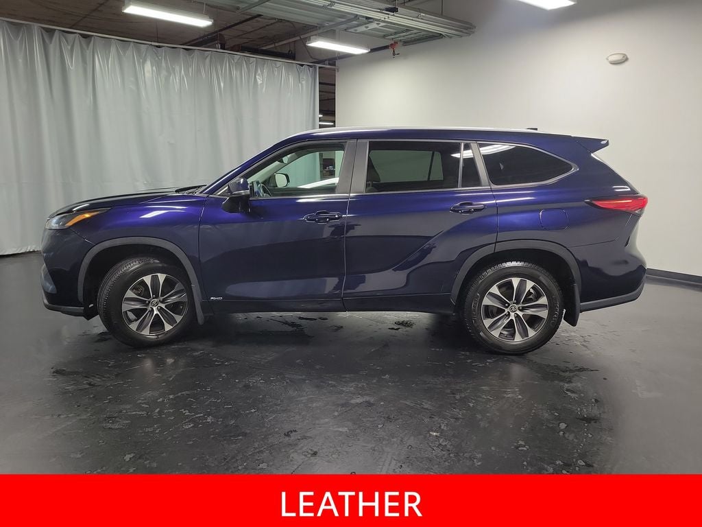 2023 Toyota Highlander Hybrid XLE