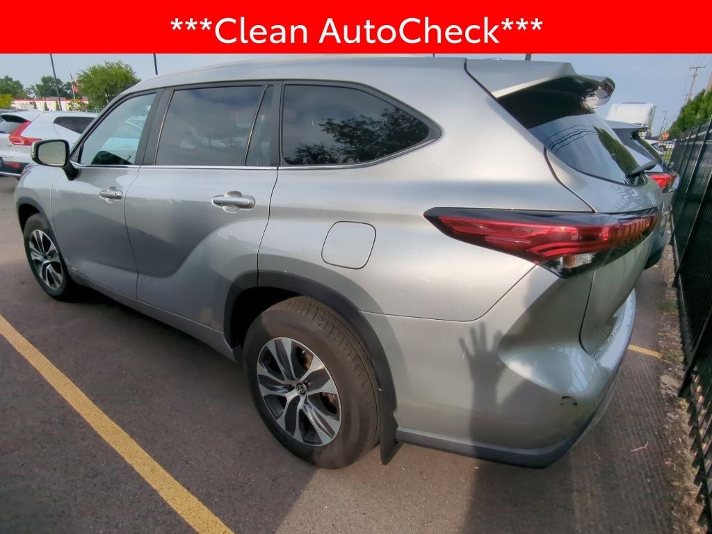 2023 Toyota Highlander Hybrid XLE