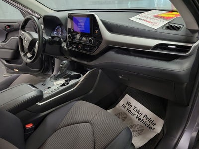 2023 Toyota Highlander LE