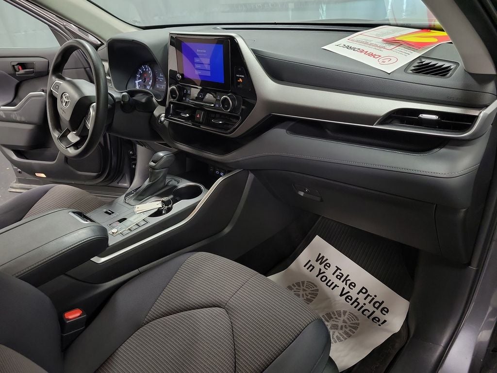 2023 Toyota Highlander LE