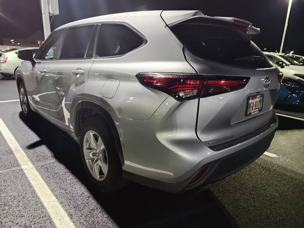 2024 Toyota Highlander LE