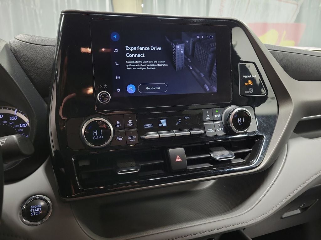 2023 Toyota Highlander LE