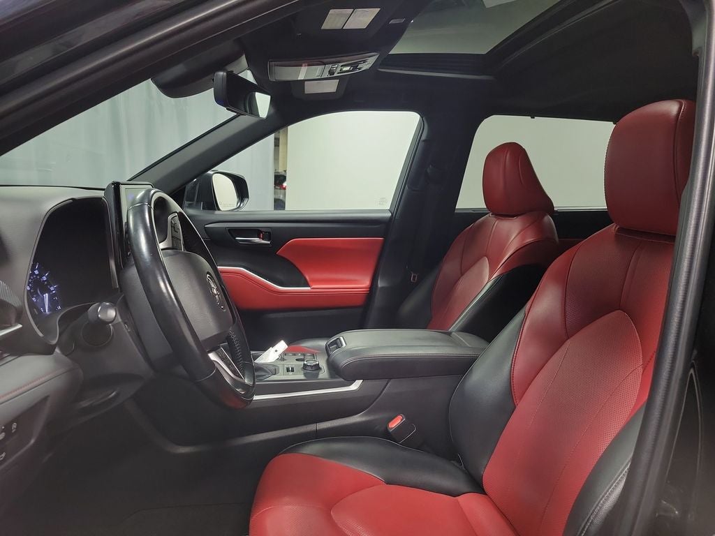 2023 Toyota Highlander XSE