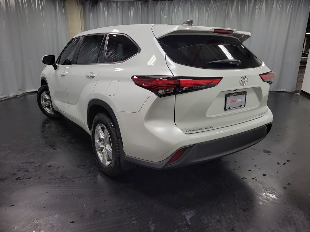 2023 Toyota Highlander LE