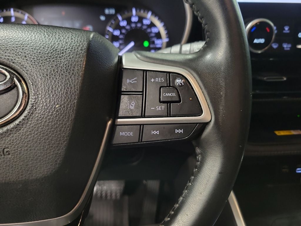 2023 Toyota Highlander XSE