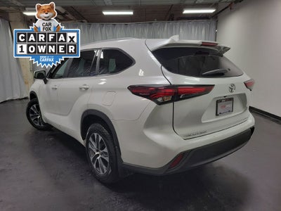 2025 Toyota Highlander XLE
