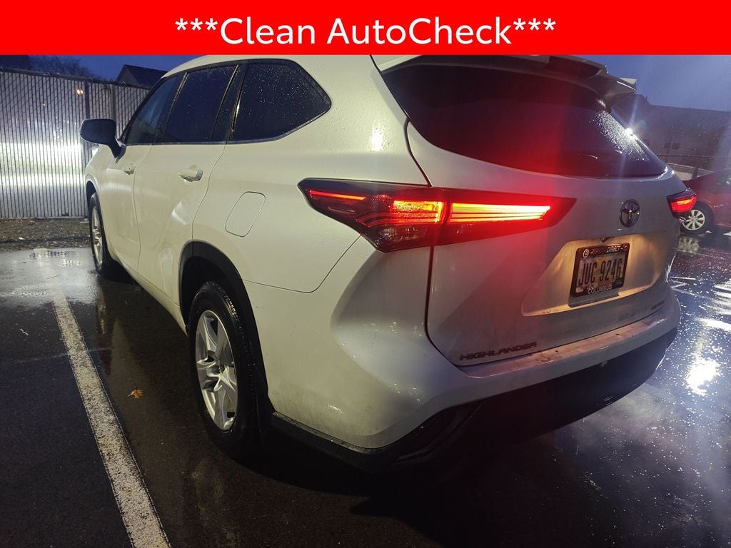 2023 Toyota Highlander LE