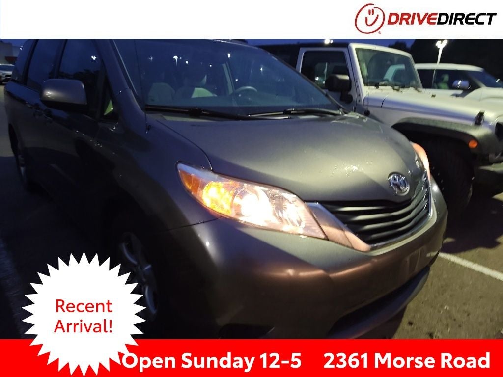 2011 Toyota Sienna LE