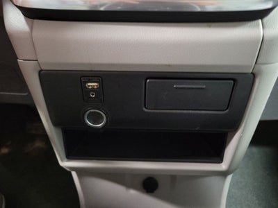 2015 Toyota Sienna LE 8 Passenger