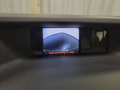 2014 Toyota Sienna LE 8 Passenger