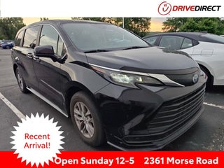 2024 Toyota Sienna LE 8 Passenger