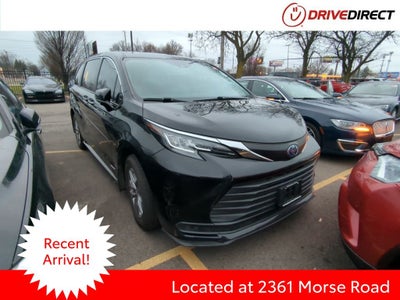 2021 Toyota Sienna LE 8 Passenger