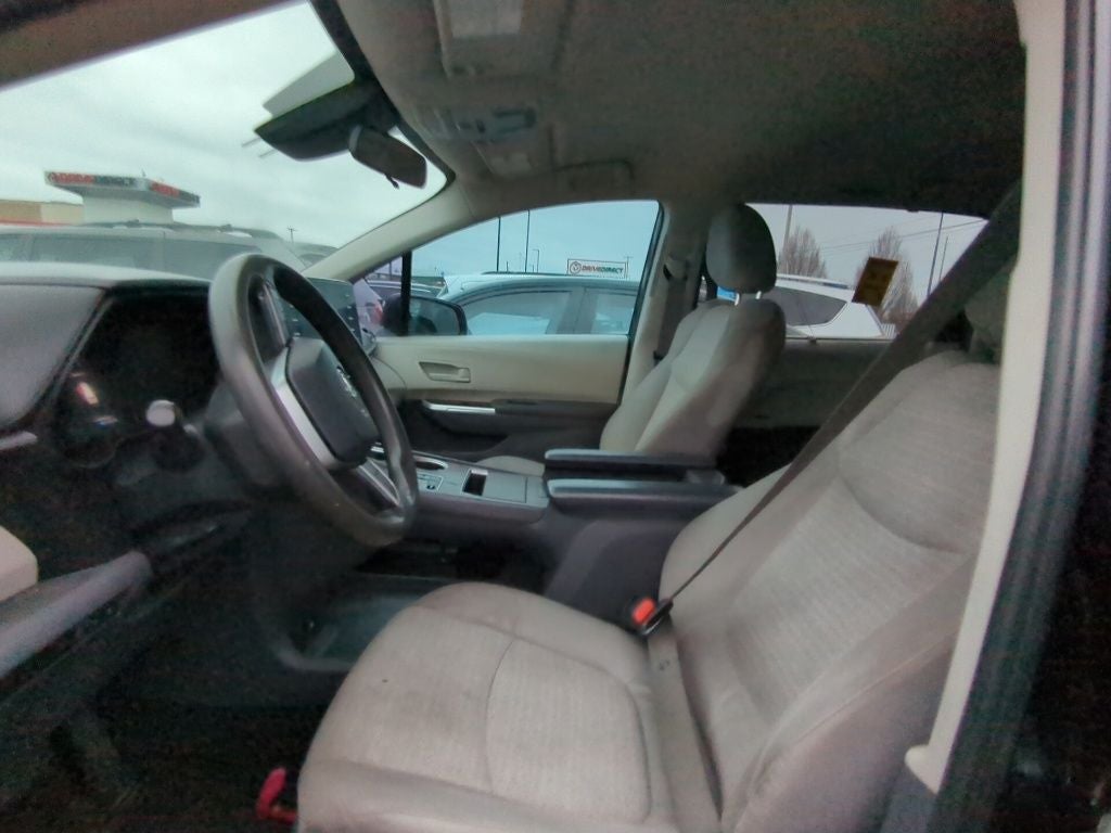 2021 Toyota Sienna LE 8 Passenger