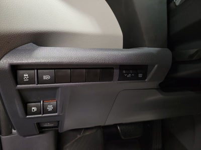 2022 Toyota Sienna LE 8 Passenger