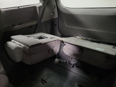 2020 Toyota Sienna LE 8 Passenger