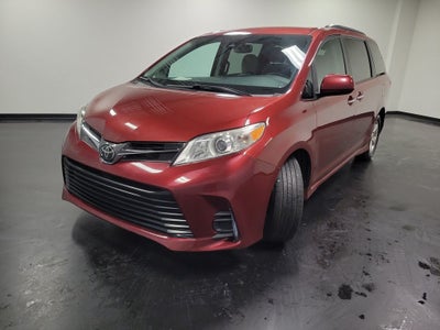 2020 Toyota Sienna LE 8 Passenger