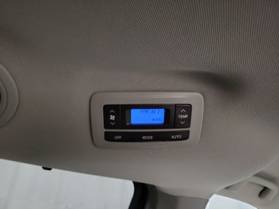 2019 Toyota Sienna LE 7 Passenger