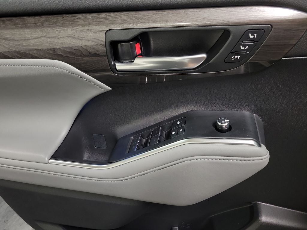 2021 Toyota Highlander Hybrid Limited