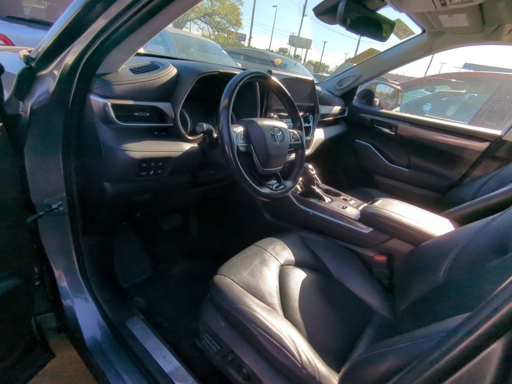 2021 Toyota Highlander Hybrid Limited