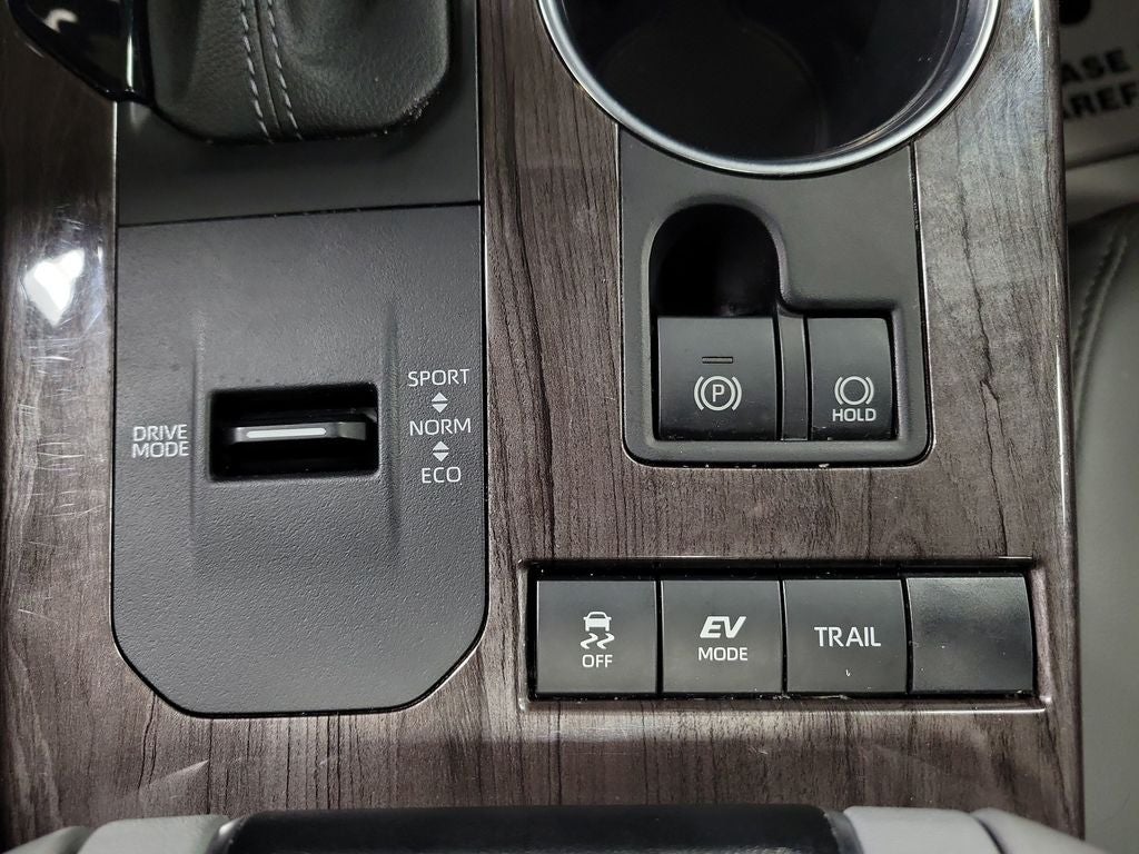 2022 Toyota Highlander Hybrid Limited