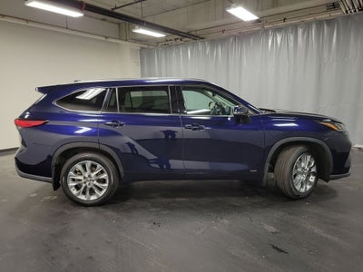 2022 Toyota Highlander Hybrid Limited