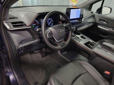 2024 Toyota Sienna XSE 7 Passenger