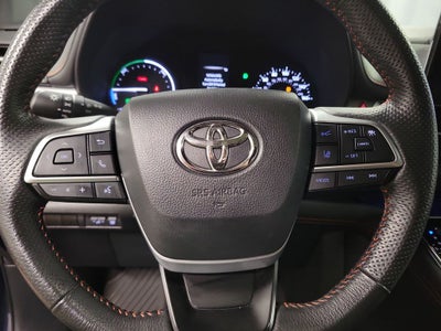 2024 Toyota Sienna XSE 7 Passenger