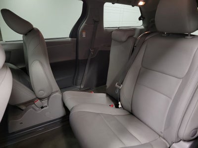 2015 Toyota Sienna XLE Premium 8 Passenger