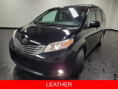 2015 Toyota Sienna XLE Premium 8 Passenger