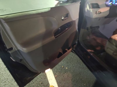 2013 Toyota Sienna XLE 8 Passenger