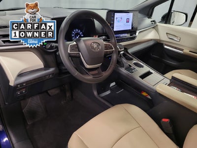 2022 Toyota Sienna XLE 7 Passenger