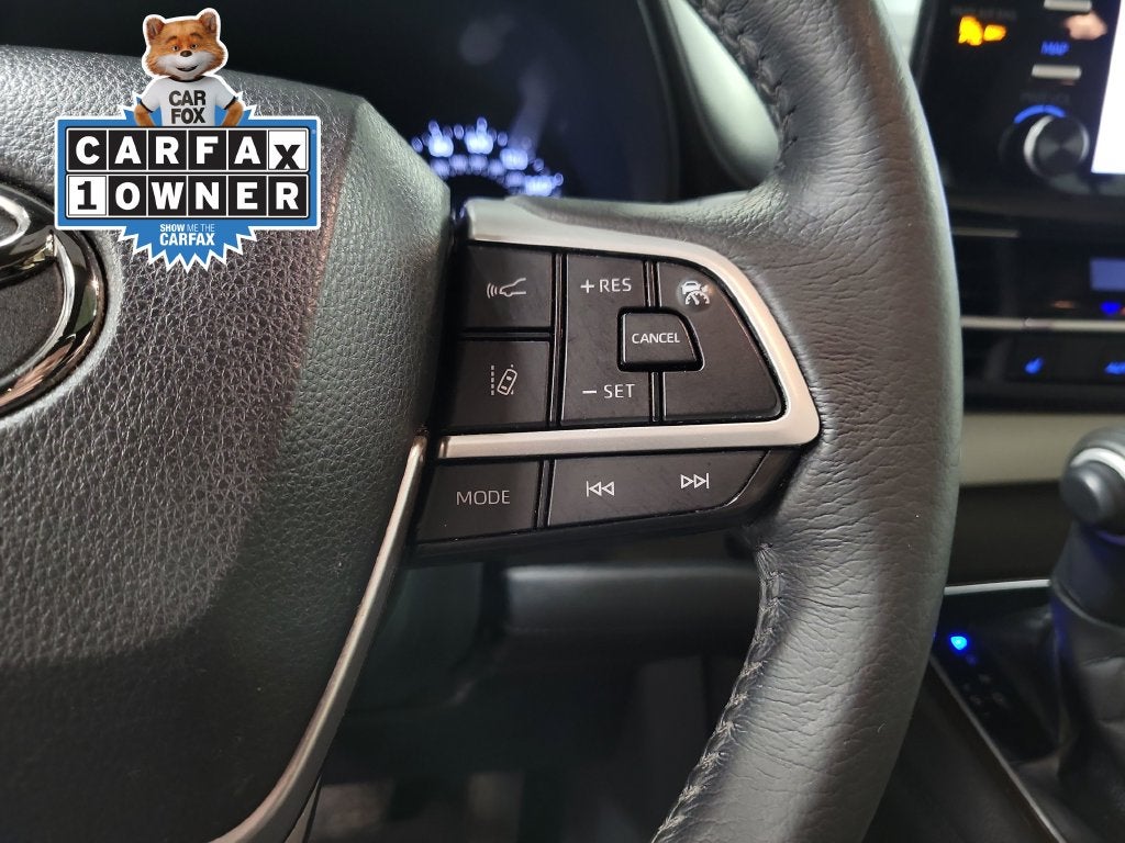 2022 Toyota Sienna XLE 7 Passenger