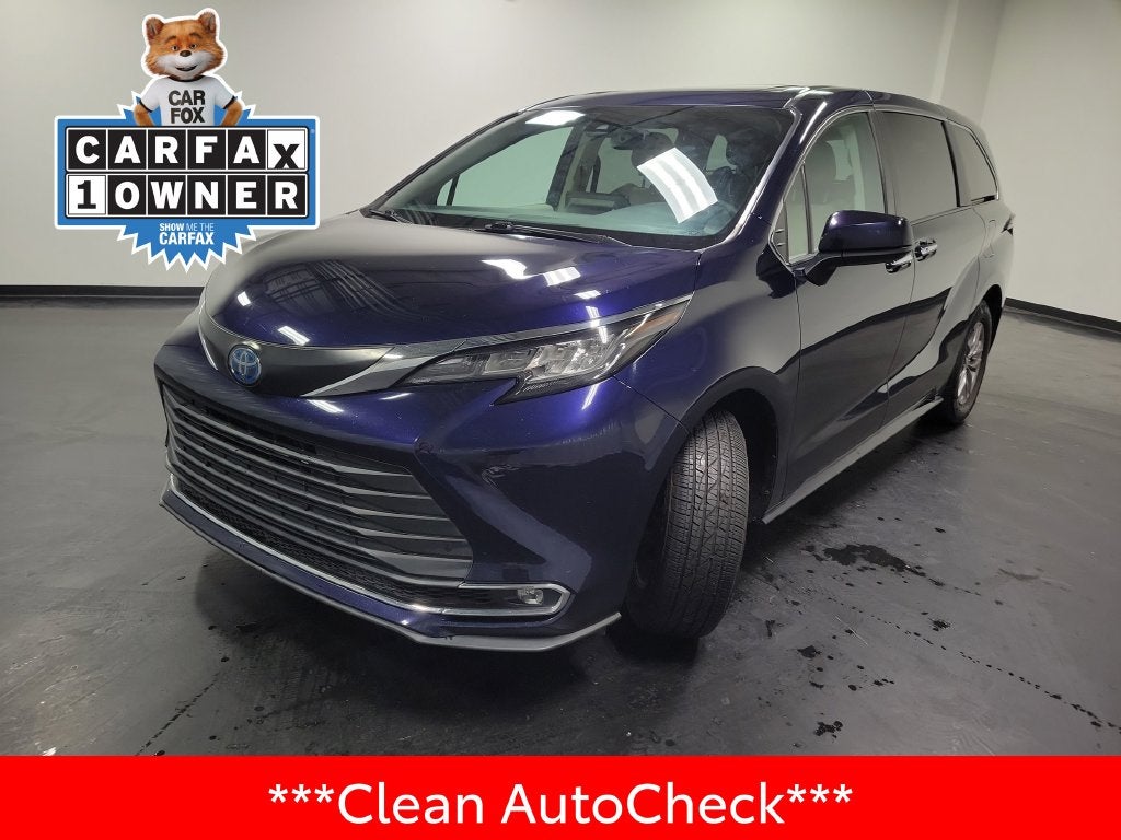 2022 Toyota Sienna XLE 7 Passenger