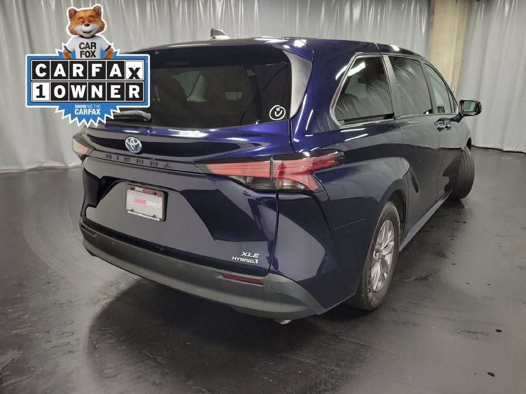 2022 Toyota Sienna XLE 7 Passenger