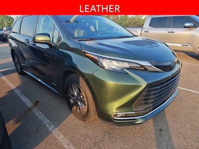 2021 Toyota Sienna XLE 7 Passenger